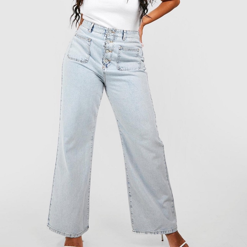Brand new Boohoo jeans with tags
